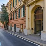 Joivy Colorful Apt For 6, 5 Mins From Piazza Corvetto