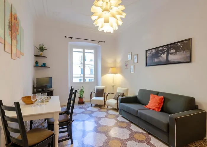 Joivy Colorful Apt For 6, 5 Mins From Piazza Corvetto