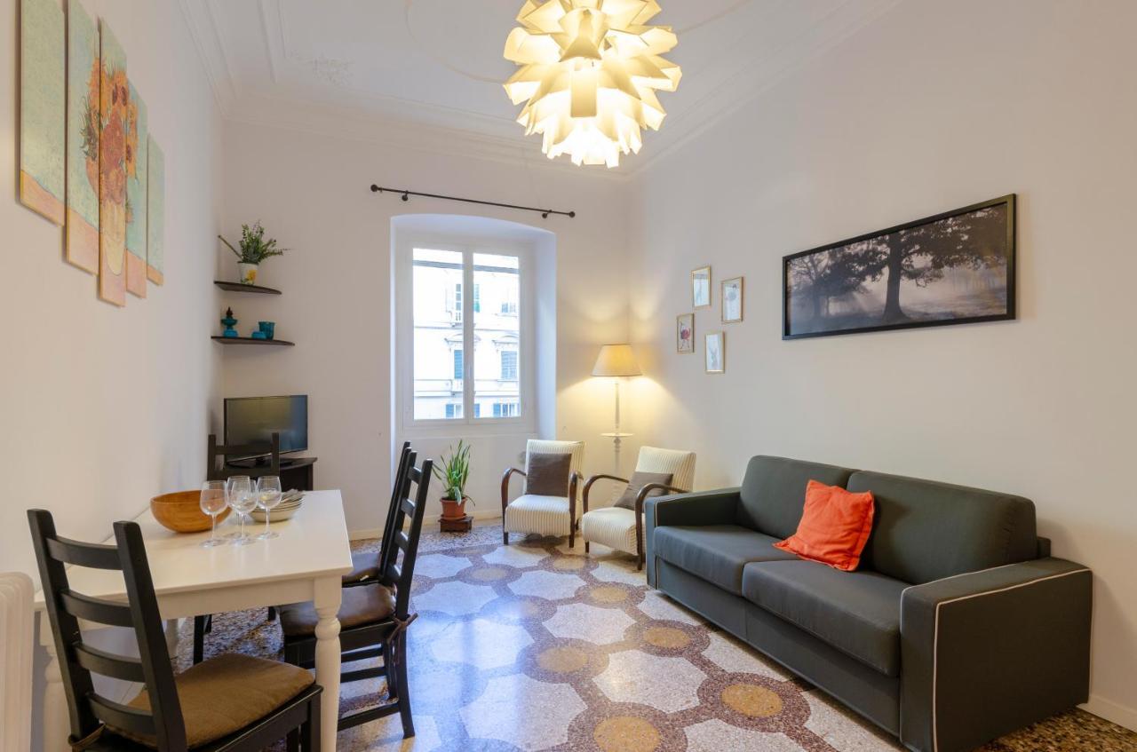Apartment Joivy Colorful Apt For 6, 5 Mins From Piazza Corvetto Genua