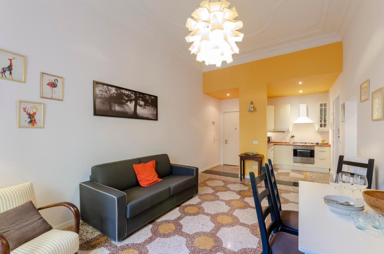 Joivy Colorful Apt For 6, 5 Mins From Piazza Corvetto *