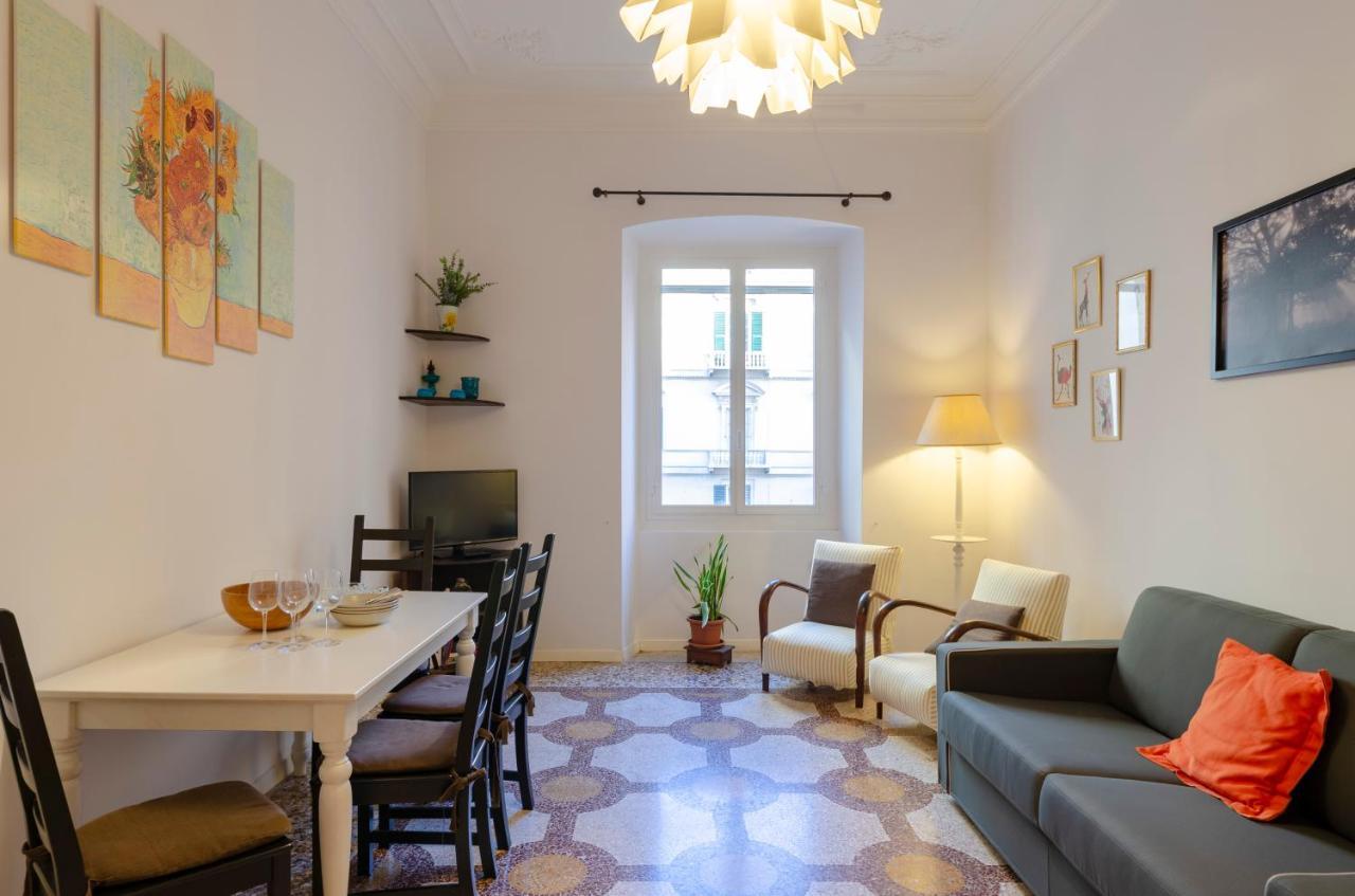 Joivy Colorful Apt For 6, 5 Mins From Piazza Corvetto Apartment Genua